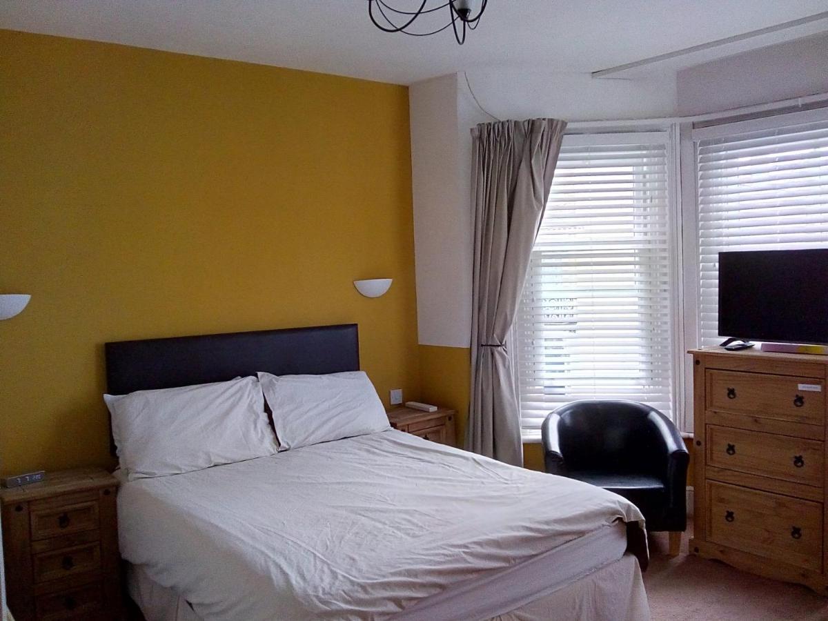 Seamore Guest House เกรทยาร์มัธ ภายนอก รูปภาพ