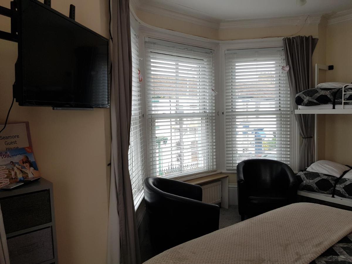 Seamore Guest House เกรทยาร์มัธ ภายนอก รูปภาพ